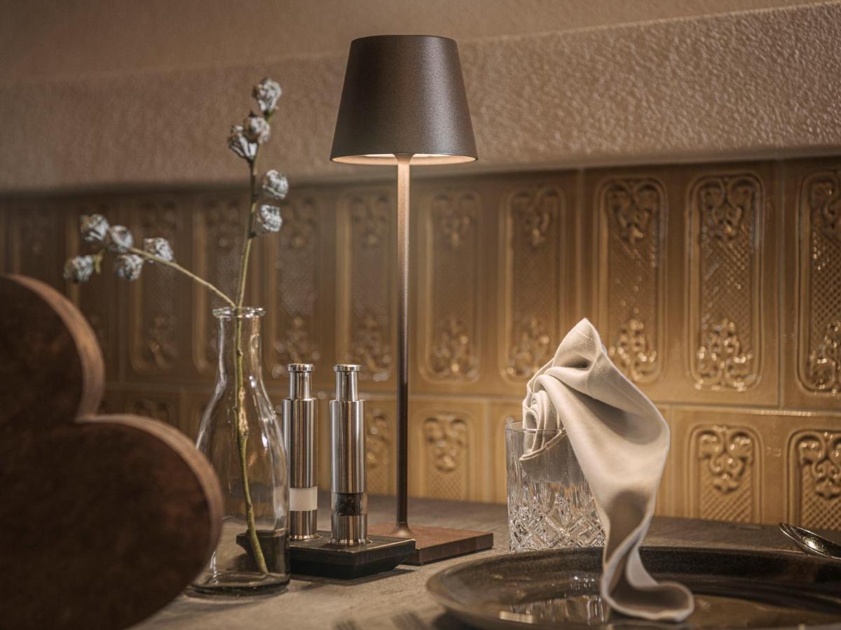 Hotel Bergkristall Zillertal - Adults Only 14 Years Plus Hippach Exteriör bild