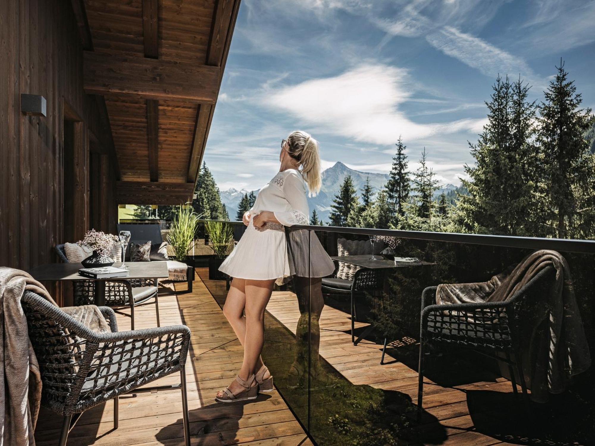 Hotel Bergkristall Zillertal - Adults Only 14 Years Plus Hippach Exteriör bild