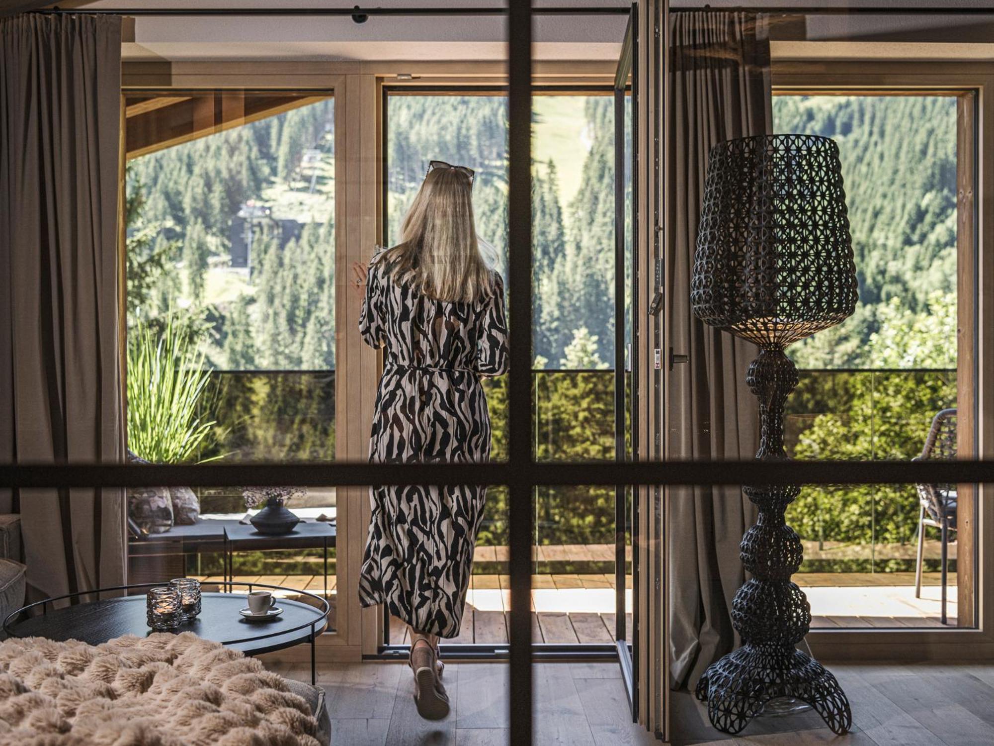 Hotel Bergkristall Zillertal - Adults Only 14 Years Plus Hippach Exteriör bild